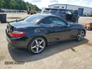 ✅ 2015 Mercedes-Benz SLK 250 • VIN: WDDPK4HA9FF104737 • Lot: 69103195. Wystawiony na Copart z przebiegiem 47 573 mil. Bezpłatny archiwum sprzedaży aukcyjnych z USA i szczegółowy raport historii pojazdu na DreamBid. Zdjęcie 3.