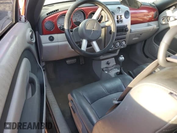 ✅ 2006 Chrysler PT Cruiser GT • VIN: 3C3HY75S66T375454 • Лот: 76817354. Опубликован ранее на Copart с пробегом 95 881 миль. Бесплатный доступ к архиву аукционных продаж из США и подробный отчёт об истории автомобиля на DreamBid. Изображение 8.