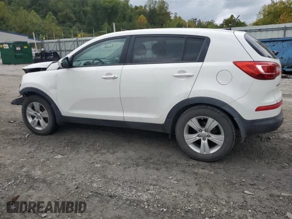 ✅ 2013 Kia Sportage LX • VIN: KNDPB3A26D7420854 • Lot: 83944165. Listed on Copart with 100,136 mi. Free auction sales archive from the USA and detailed vehicle history report at DreamBid. Image 2.