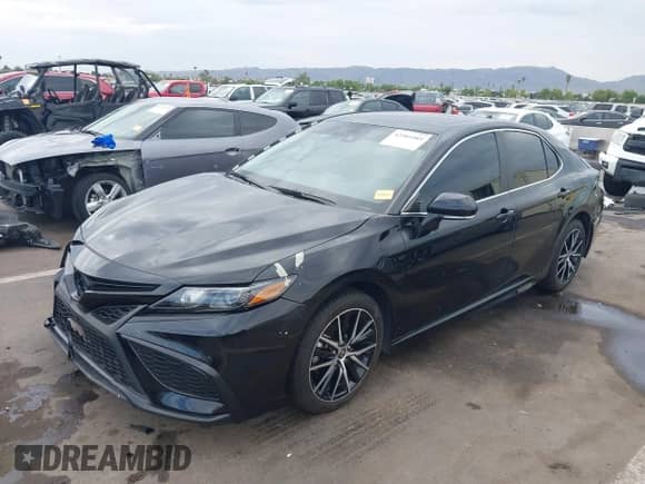 2023 Toyota Camry SE Nightshade с VIN 4T1T11AK0PU811053, выставлен на аукционе IAAI как лот 43381089 с пробегом 45 518 миль миль и . История ставок и продаж доступна на DreamBid. Изображение 2.