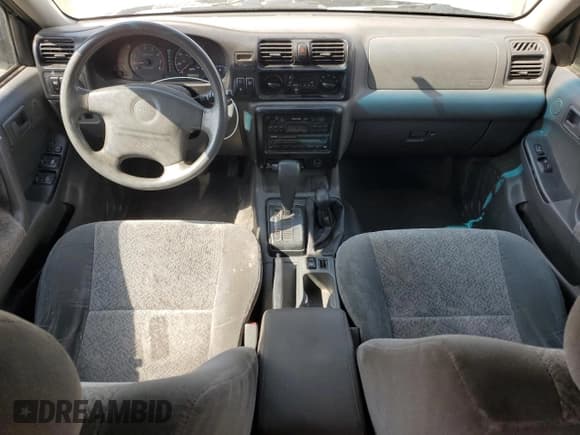 ✅ 2001 Isuzu Rodeo S • VIN: 4S2DM58W914314305 • Lot: 62996225. Wystawiony na Copart z przebiegiem 222 836 mil. Bezpłatny archiwum sprzedaży aukcyjnych z USA i szczegółowy raport historii pojazdu na DreamBid. Zdjęcie 8.