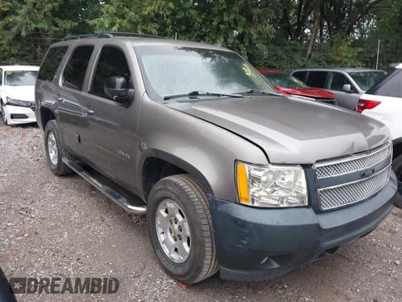 2011 Chevrolet Tahoe LT с VIN 1GNSKBE02BR211195, выставлен на аукционе IAAI как лот 43600553 с пробегом 249 409 миль миль и . История ставок и продаж доступна на DreamBid. Изображение 1.
