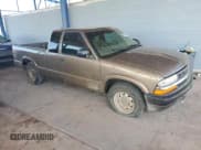 ✅ 2002 Chevrolet S-10 • VIN: 1GCCS19W728238050 • Лот: 59987995. Опубликован ранее на Copart с пробегом 164 658 миль. Бесплатный доступ к архиву аукционных продаж из США и подробный отчёт об истории автомобиля на DreamBid. Изображение 4.