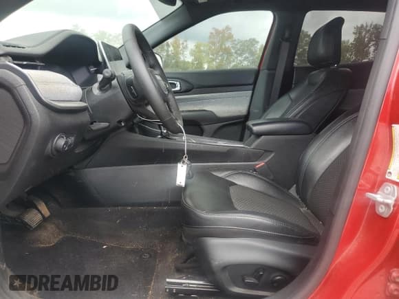 ✅ 2023 Jeep Compass Latitude • VIN: 3C4NJDBN9PT540656 • Lot: 82256115. Listed on Copart with 59,368 mi. Free auction sales archive from the USA and detailed vehicle history report at DreamBid. Image 7.