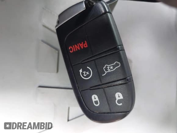 ✅ 2020 Jeep Grand Cherokee Limited X • VIN: 1C4RJFBG2LC242101 • Лот: 42129240. Опубликован ранее на IAAI с пробегом 60 479 миль. Бесплатный доступ к архиву аукционных продаж из США и подробный отчёт об истории автомобиля на DreamBid. Изображение 11.