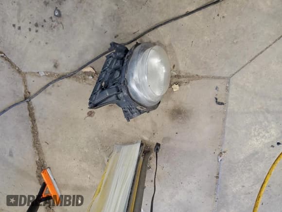 ✅ 2012 Nissan Juke SV • VIN: JN8AF5MV6CT107924 • Lot: 93680505. Listed on Copart with 290,665 mi. Free auction sales archive from the USA and detailed vehicle history report at DreamBid. Image 12.