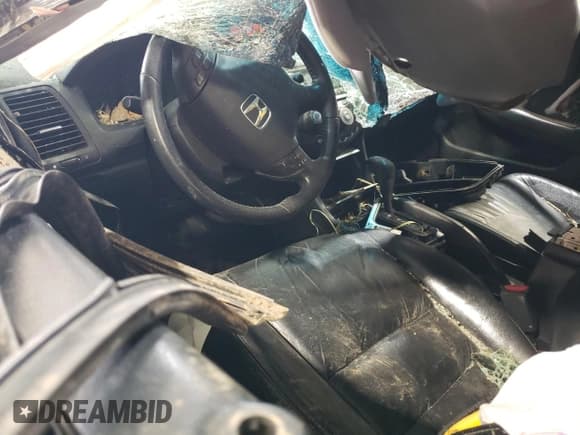 ✅ 2006 Honda Accord EX-L • VIN: 1HGCM56806A018045 • Лот: 56661525. Опубликован ранее на Copart с пробегом Не указан. Бесплатный доступ к архиву аукционных продаж из США и подробный отчёт об истории автомобиля на DreamBid. Изображение 8.