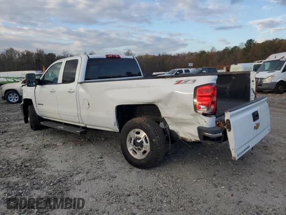 ✅ 2015 Chevrolet Silverado 2500HD LT • VIN: 1GC2KVEG8FZ559189 • Lot: 93377505. Wystawiony na Copart z przebiegiem 150 112 mil. Bezpłatny archiwum sprzedaży aukcyjnych z USA i szczegółowy raport historii pojazdu na DreamBid. Zdjęcie 2.