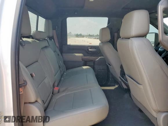 ✅ 2020 GMC Sierra 2500HD SLT • VIN: 1GT49NEY5LF183030 • Лот: 57266825. Опубликован ранее на Copart с пробегом 148 956 миль. Бесплатный доступ к архиву аукционных продаж из США и подробный отчёт об истории автомобиля на DreamBid. Изображение 10.