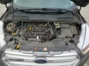 ✅ 2019 Ford Escape SE • VIN: 1FMCU9GD7KUA76353 • Lot: 93610545. Wystawiony na Copart z przebiegiem 126 403 mil. Bezpłatny archiwum sprzedaży aukcyjnych z USA i szczegółowy raport historii pojazdu na DreamBid. Zdjęcie 16.