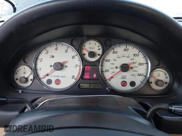 ✅ 2001 Mazda MX-5 Miata • VIN: JM1NB353610206770 • Lot: 43764003. Listed on IAAI with 84,041 mi. Free auction sales archive from the USA and detailed vehicle history report at DreamBid. Image 7.