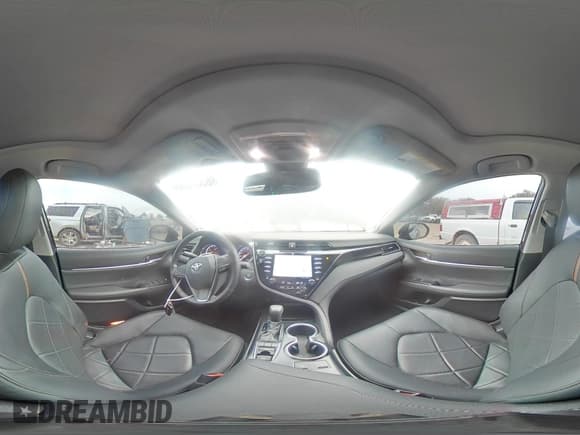 ✅ 2019 Toyota Camry XLE • VIN: 4T1BZ1HK3KU031244 • Lot: 86531885. Listed on Copart with 49,313 mi. Free auction sales archive from the USA and detailed vehicle history report at DreamBid. Image 14.