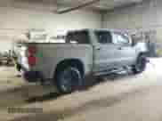 2024 Chevrolet Silverado 1500 Custom Trail Boss z VIN 3GCPDCEKXRG191028, wystawiony jako Copart lot #71513205 z przebiegiem 20 000 mil mil oraz Czysty tytuł • Clean title. Historia ofert i sprzedaży dostępna na DreamBid. Obrazek 3.