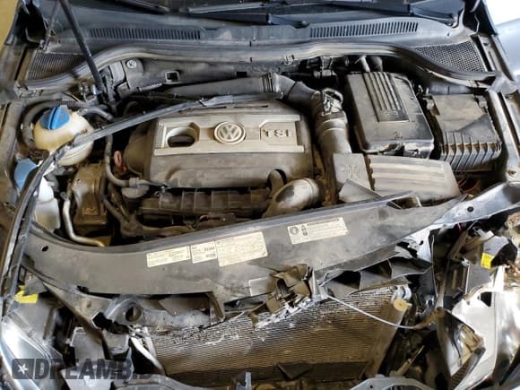 ✅ 2012 Volkswagen CC Sport • VIN: WVWNP7AN4CE533559 • Лот: 61913395. Опубликован ранее на Copart с пробегом 114 781 миль. Бесплатный доступ к архиву аукционных продаж из США и подробный отчёт об истории автомобиля на DreamBid. Изображение 11.