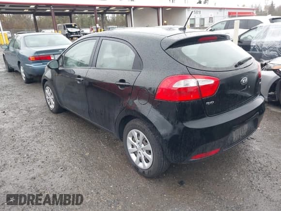 ✅ 2014 Kia Rio LX • VIN: KNADM5A34E6331225 • Lot: 43787453. Listed on IAAI with 135,295 mi. Free auction sales archive from the USA and detailed vehicle history report at DreamBid. Image 3.