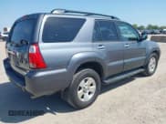 ✅ 2006 Toyota 4Runner SR5 • VIN: JTEZU14R960066383 • Lot: 43008680. Listed on IAAI with 190,602 mi. Free auction sales archive from the USA and detailed vehicle history report at DreamBid. Image 4.