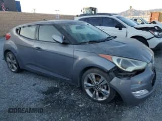 ✅ 2016 Hyundai Veloster • VIN: KMHTC6ADXGU292442 • Lot: 46952175. Wystawiony na Copart z przebiegiem 99 844 mil. Bezpłatny archiwum sprzedaży aukcyjnych z USA i szczegółowy raport historii pojazdu na DreamBid. Zdjęcie 4.
