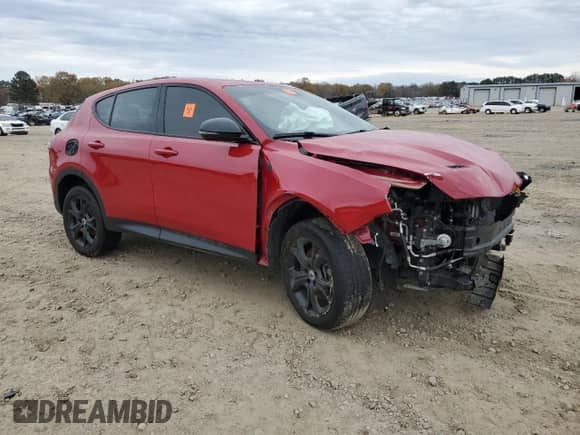 2023 Dodge Hornet GT z VIN ZACNDFAN8P3A03991, wystawiony jako Copart lot #84492044 z przebiegiem Nie podano mil oraz Szkoda całkowita • Salvage title. Historia ofert i sprzedaży dostępna na DreamBid. Obrazek 4.
