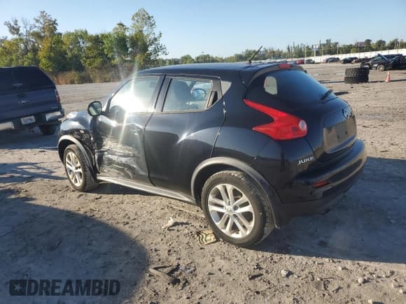 ✅ 2014 Nissan Juke S • VIN: JN8AF5MV8ET482961 • Lot: 81831975. Listed on Copart with 76,711 mi. Free auction sales archive from the USA and detailed vehicle history report at DreamBid. Image 2.