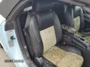 ✅ 2003 Ford Thunderbird Deluxe • VIN: 1FAHP60A93Y102015 • Lot: 75091754. Wystawiony na Copart z przebiegiem Nie podano. Bezpłatny archiwum sprzedaży aukcyjnych z USA i szczegółowy raport historii pojazdu na DreamBid. Zdjęcie 10.