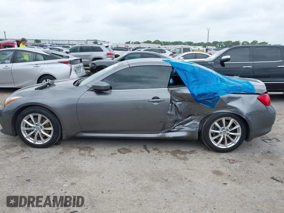 ✅ 2013 Infiniti G37 • VIN: JN1CV6FE9DM770378 • Lot: 42138496. Wystawiony na IAAI z przebiegiem 56 215 mil. Bezpłatny archiwum sprzedaży aukcyjnych z USA i szczegółowy raport historii pojazdu na DreamBid. Zdjęcie 14.