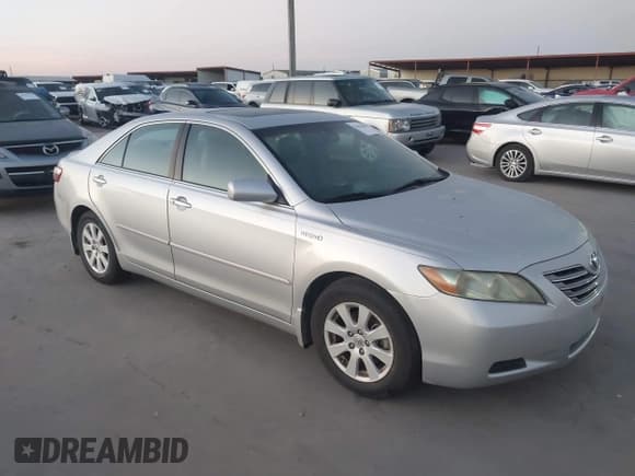 ✅ 2009 Toyota Camry • VIN: 4T1BB46K09U105352 • Lot: 43416681. Wystawiony na IAAI z przebiegiem 155 857 mil. Bezpłatny archiwum sprzedaży aukcyjnych z USA i szczegółowy raport historii pojazdu na DreamBid. Zdjęcie 1.