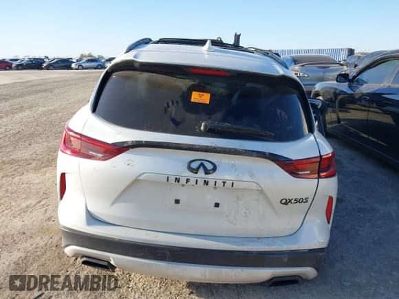 ✅ 2023 Infiniti QX50 Sport • VIN: 3PCAJ5FA0PF111108 • Lot: 41075048. Wystawiony na IAAI z przebiegiem 17 502 mil. Bezpłatny archiwum sprzedaży aukcyjnych z USA i szczegółowy raport historii pojazdu na DreamBid. Zdjęcie 15.