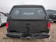 ✅ 2000 Dodge Dakota Sport • VIN: 1B7GG2AN1YS698330 • Lot: 43541235. Wystawiony na Copart z przebiegiem 160 505 mil. Bezpłatny archiwum sprzedaży aukcyjnych z USA i szczegółowy raport historii pojazdu na DreamBid. Zdjęcie 6.