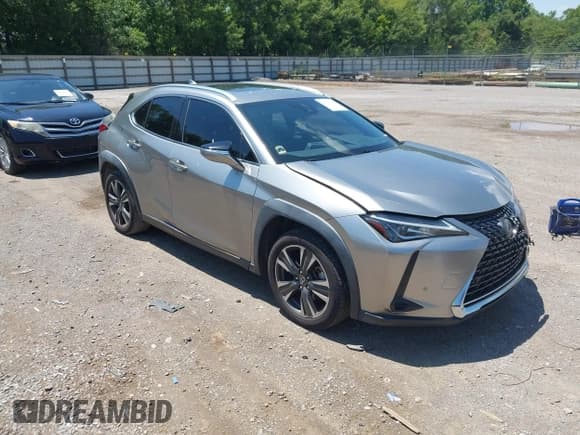 ✅ 2019 Lexus UX 200 • VIN: JTHY3JBH5K2003002 • Lot: 42723126. Wystawiony na IAAI z przebiegiem 147 491 mil. Bezpłatny archiwum sprzedaży aukcyjnych z USA i szczegółowy raport historii pojazdu na DreamBid. Zdjęcie 1.