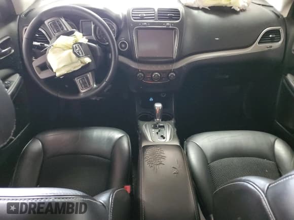 ✅ 2017 Dodge Journey Crossroad Plus • VIN: 3C4PDCGG2HT576033 • Lot: 59234335. Listed on Copart with 92,219 mi. Free auction sales archive from the USA and detailed vehicle history report at DreamBid. Image 8.