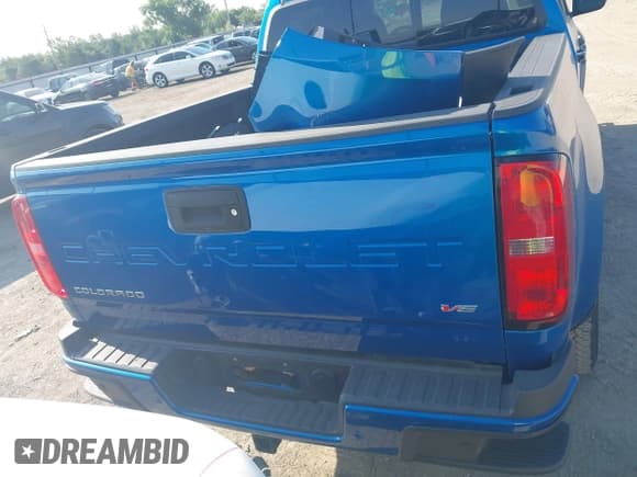 ✅ 2022 Chevrolet Colorado 4WD Z71 • VIN: 1GCGTDEN8N1304213 • Лот: 42937775. Опубликован ранее на IAAI с пробегом 26 868 миль. Бесплатный доступ к архиву аукционных продаж из США и подробный отчёт об истории автомобиля на DreamBid. Изображение 15.