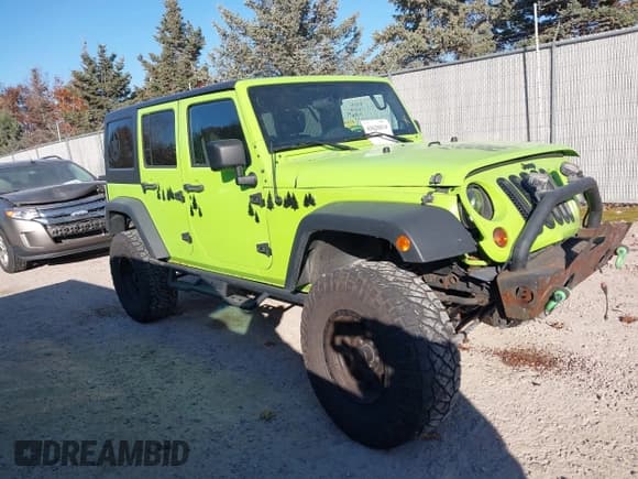 ✅ 2012 Jeep Wrangler Unlimited Sport • VIN: 1C4BJWDG2CL221103 • Lot: 43620034. Listed on IAAI with 182,951 mi. Free auction sales archive from the USA and detailed vehicle history report at DreamBid. Image 1.