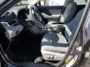 ✅ 2021 Toyota Highlander Hybrid LE • VIN: 5TDBBRCH4MS515871 • Lot: 71427455. Listed on Copart with 76,049 mi. Free auction sales archive from the USA and detailed vehicle history report at DreamBid. Image 7.