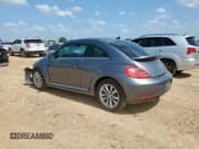 ✅ 2014 Volkswagen Beetle 2.0L TDI w/Sun/Sound/Nav • VIN: 3VWJL7AT2EM634232 • Лот: 64551775. Опубликован ранее на Copart с пробегом Не указан. Бесплатный доступ к архиву аукционных продаж из США и подробный отчёт об истории автомобиля на DreamBid. Изображение 2.