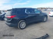 ✅ 2019 Chevrolet Traverse LT Cloth • VIN: 1GNERGKW7KJ221945 • Лот: 43559098. Опубликован ранее на IAAI с пробегом 142 243 миль. Бесплатный доступ к архиву аукционных продаж из США и подробный отчёт об истории автомобиля на DreamBid. Изображение 4.