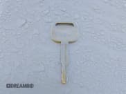 ✅ 2001 Toyota Corolla CE • VIN: 1NXBR12EX1Z445798 • Lot: 43052541. Wystawiony na IAAI z przebiegiem 191 663 mil. Bezpłatny archiwum sprzedaży aukcyjnych z USA i szczegółowy raport historii pojazdu na DreamBid. Zdjęcie 11.