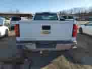 2015 Chevrolet Silverado 2500HD Work Truck z VIN 1GC1KUEG5FF547167, wystawiony jako Copart lot #47262565 z przebiegiem 252 508 mil mil oraz Szkoda całkowita • Salvage title. Historia ofert i sprzedaży dostępna na DreamBid. Obrazek 6.