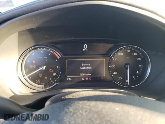 ✅ 2019 Cadillac XT4 FWD Premium Luxury • VIN: 1GYFZCR40KF118311 • Lot: 86881485. Listed on Copart with 52,788 mi. Free auction sales archive from the USA and detailed vehicle history report at DreamBid. Image 9.