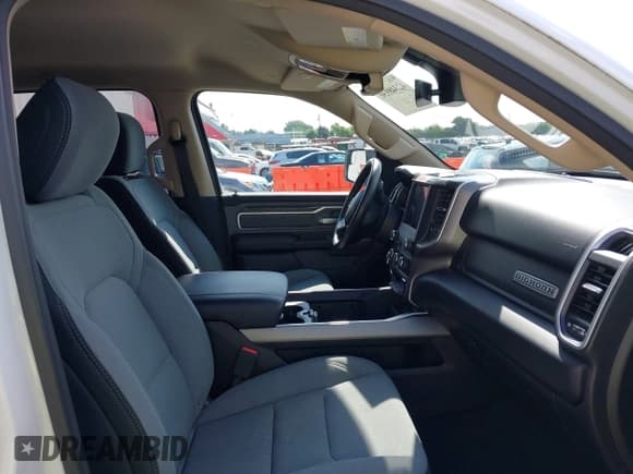 ✅ 2020 Ram 1500 Big Horn • VIN: 1C6RRFFG7LN263363 • Lot: 42348930. Listed on IAAI with 34,161 mi. Free auction sales archive from the USA and detailed vehicle history report at DreamBid. Image 5.