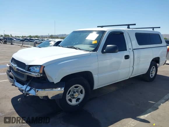 2004 Chevrolet Silverado 1500 Work Truck z VIN 1GCEC14V94Z244840, wystawiony jako IAAI lot #42571641 z przebiegiem 297 091 mil mil oraz . Historia ofert i sprzedaży dostępna na DreamBid. Obrazek 2.
