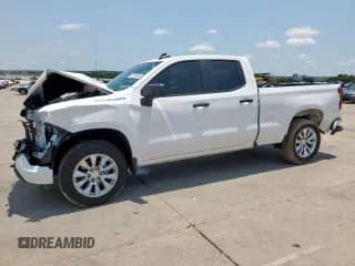 ✅ 2025 Chevrolet Silverado 1500 Custom • VIN: 1GCRABEK0SZ237693 • Лот: 60291965. Опубликован ранее на Copart с пробегом 2 090 миль. Бесплатный доступ к архиву аукционных продаж из США и подробный отчёт об истории автомобиля на DreamBid. Изображение 1.