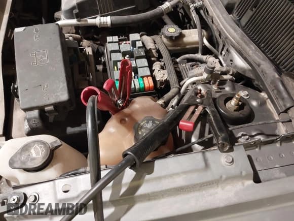 ✅ 2006 Chevrolet Equinox LS • VIN: 2CNDL13F466016924 • Лот: 41944872. Опубликован ранее на IAAI с пробегом Не указан. Бесплатный доступ к архиву аукционных продаж из США и подробный отчёт об истории автомобиля на DreamBid. Изображение 21.