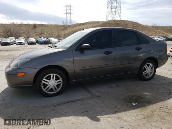 ✅ 2003 Ford Focus SE • VIN: 1FAFP34383W146584 • Lot: 61144385. Wystawiony na Copart z przebiegiem 173 095 mil. Bezpłatny archiwum sprzedaży aukcyjnych z USA i szczegółowy raport historii pojazdu na DreamBid. Zdjęcie 1.