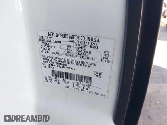 ✅ 2004 Ford F-150 XL • VIN: 1FTPX12534NA90942 • Lot: 43681407. Wystawiony na IAAI z przebiegiem 164 244 mil. Bezpłatny archiwum sprzedaży aukcyjnych z USA i szczegółowy raport historii pojazdu na DreamBid. Zdjęcie 9.