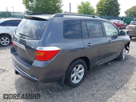 ✅ 2008 Toyota Highlander • VIN: JTEDS41A882025802 • Лот: 42985325. Опубликован ранее на IAAI с пробегом 209 262 миль. Бесплатный доступ к архиву аукционных продаж из США и подробный отчёт об истории автомобиля на DreamBid. Изображение 4.