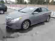 2014 Hyundai Sonata SE with VIN 5NPEC4ACXEH833859, listed as a IAAI auction lot 43589316 with 144,188 mi miles and . Bid and sale history available at DreamBid. Image 2.