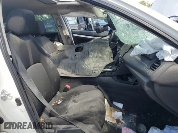 ✅ 2021 Honda Civic EX • VIN: 19XFC1F30ME011411 • Lot: 85255305. Listed on Copart with Not provided. Free auction sales archive from the USA and detailed vehicle history report at DreamBid. Image 7.