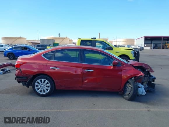 ✅ 2017 Nissan Sentra SL • VIN: 3N1AB7AP7HY379232 • Lot: 42084303. Listed on IAAI with 63,207 mi. Free auction sales archive from the USA and detailed vehicle history report at DreamBid. Image 13.