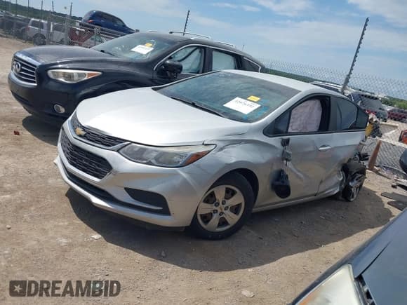 ✅ 2016 Chevrolet Cruze LS • VIN: 1G1BB5SM2G7278490 • Lot: 42876392. Listed on IAAI with Not provided. Free auction sales archive from the USA and detailed vehicle history report at DreamBid. Image 14.