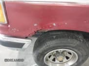 ✅ 1990 Ford F-150 • VIN: 1FTDF15Y0LKA64682 • Lot: 42869653. Wystawiony na IAAI z przebiegiem 93 381 mil. Bezpłatny archiwum sprzedaży aukcyjnych z USA i szczegółowy raport historii pojazdu na DreamBid. Zdjęcie 6.